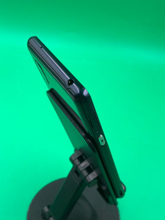 ������ ����ץ륹�ޥ�5 32GB �ͥ��ӡ��֥롼  SIM�ե꡼ SoftBank ��