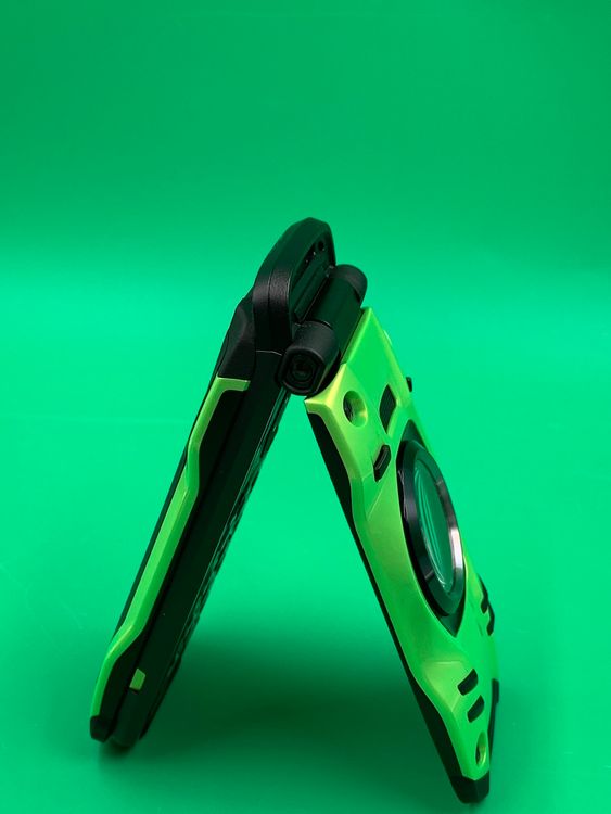 ������Ʊ�� G'zOne TYPE-XX 16GB �ꥭ�åɥ��꡼�� KDDI ��