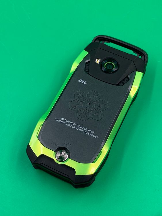 ������Ʊ�� G'zOne TYPE-XX 16GB �ꥭ�åɥ��꡼�� KDDI ��