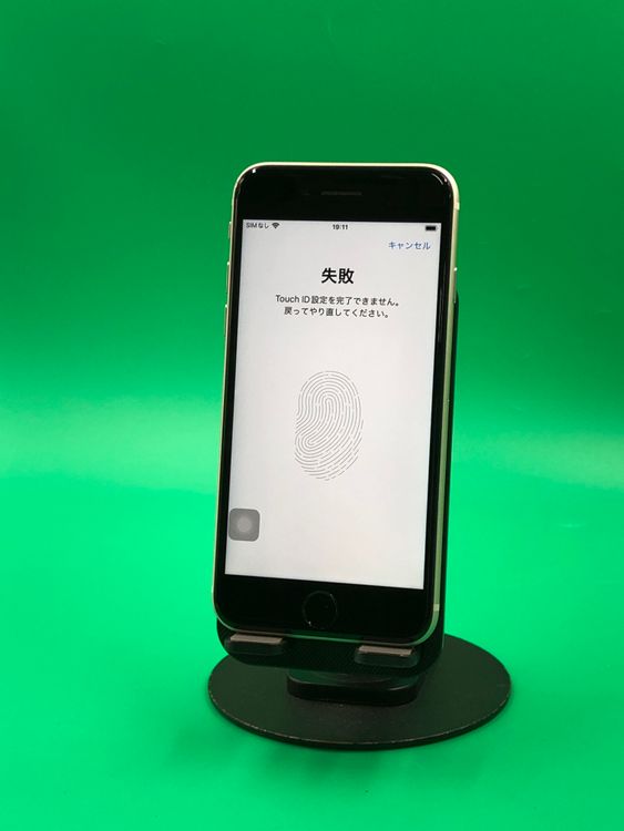 ����� iPhone SE ��3���� 64GB SIM�ե꡼ ��������94% au ��