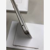������Ʊ�� MacBook Air 13����� M3���å� 16GB 256GB ����10��