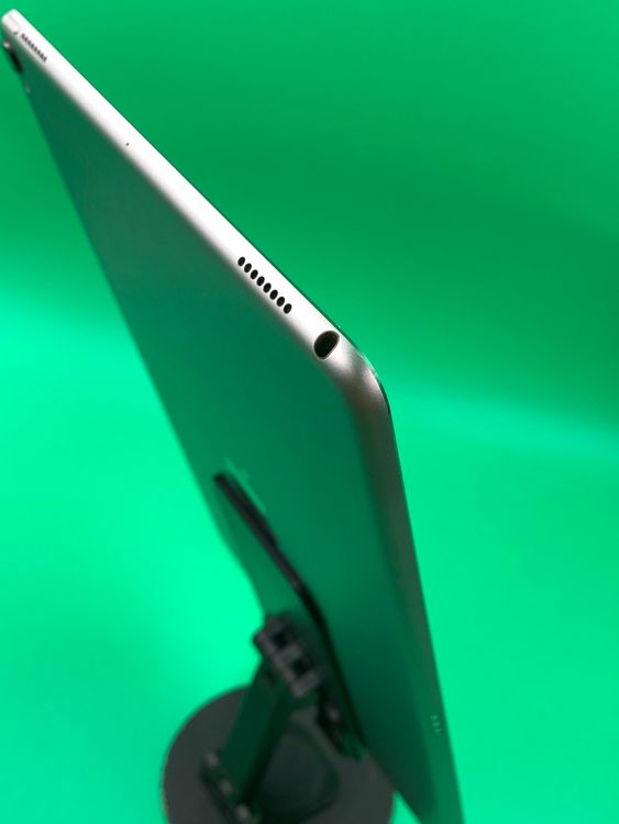 ���Хåƥ꡼���� iPad Pro 10.5����� Wi-Fi 64GB ����С�