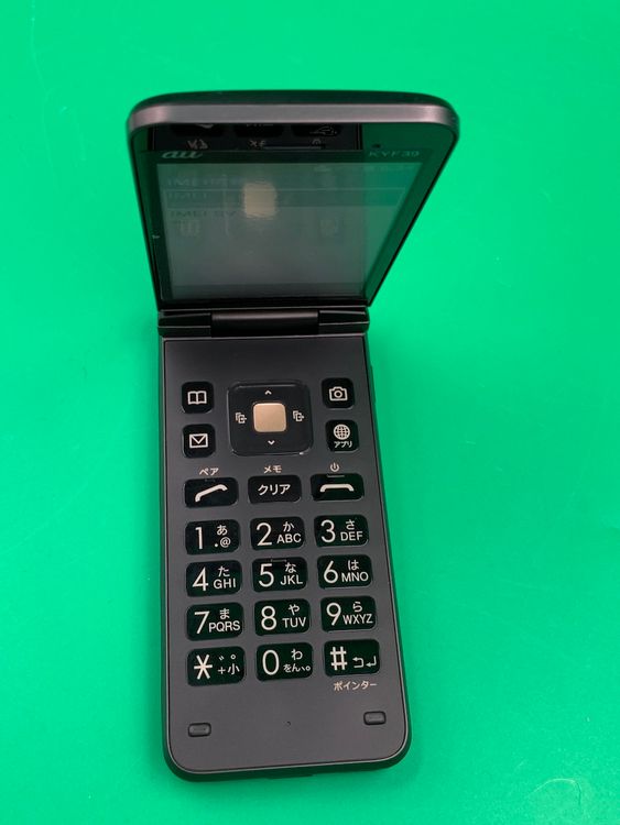 ������ GRATINA KYF39 4GB �֥�å� SIM�ե꡼ KDDI �� H2