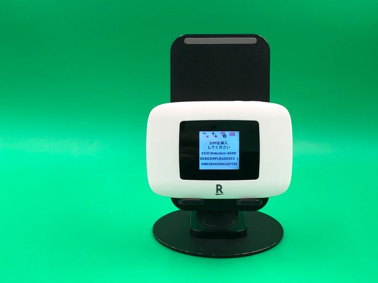 ������ Rakuten WiFi Pocket Platinum �� ���������ɹ� �� �ۥ磻��