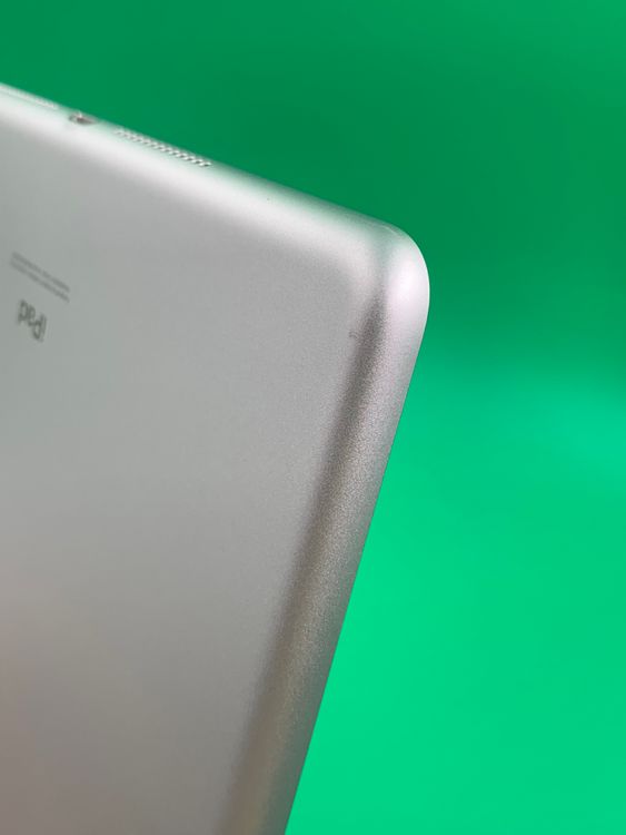 ������ iPad ��8���� Wi-Fi 32GB ��������80% ����С�