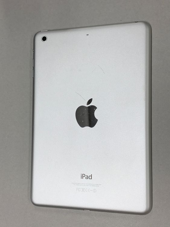 �����礤���� iPad mini ��2���� Retina Wi-Fi 32GB ����С�
