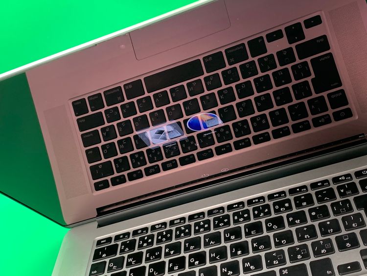 ������MacBook Pro Retina 15����� Core i7 16GB1TB H2