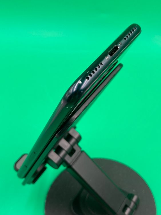  iPhone SE 3 256GB ߥåɥʥ 89%