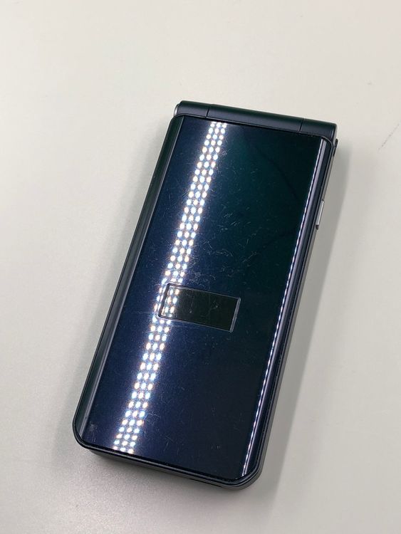 ������ arrows �������� �١����å� 8GB �ͥ��ӡ� SIM�ե꡼