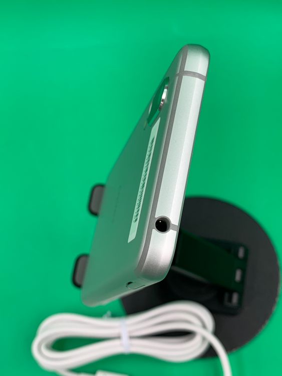 ��̤���� AQUOS sense3 basic 32GB ����С� softbank ��