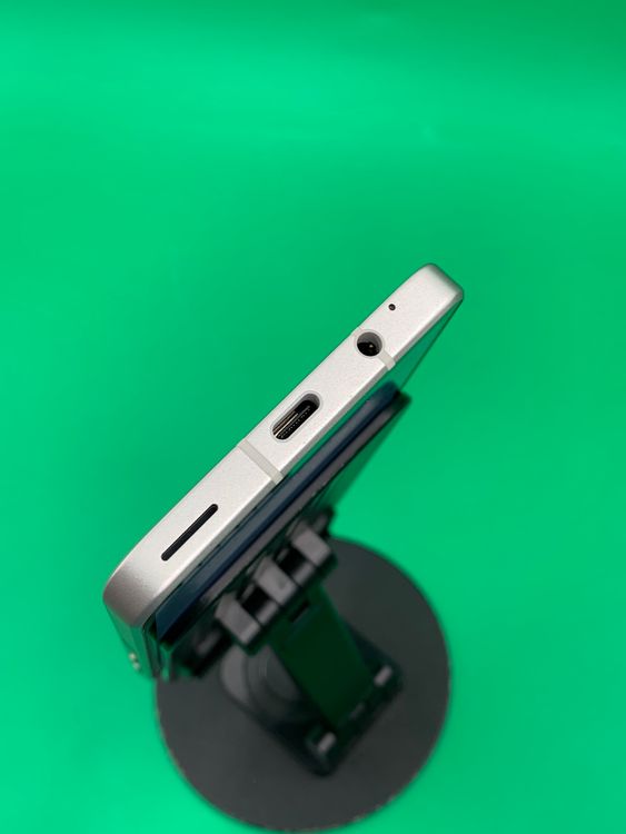 ���������� AQUOS sense7 128GB �饤�ȥ��åѡ� KDDI ��