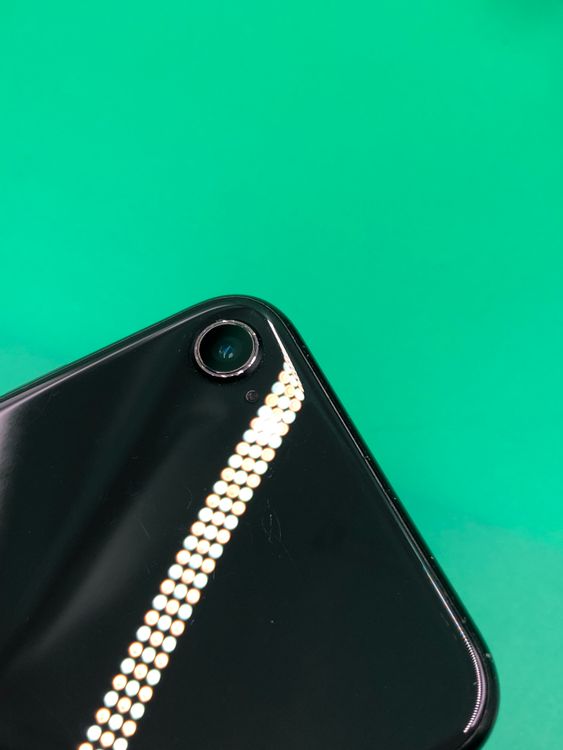 ���ѥͥ롦�Хåƥ꡼���� iPhone SE ��2���� 128GB SIM�ե꡼ au ��