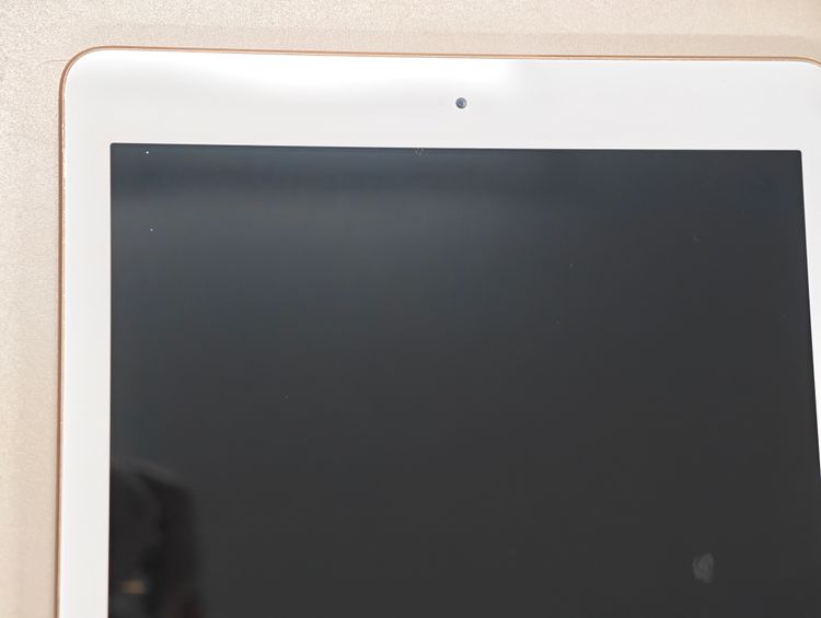 ���Хåƥ꡼���� iPad ��6���� Wi-Fi 128GB ������� SIM�ե꡼