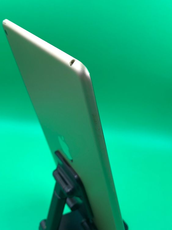 ����� iPad Air ��2���� Wi-Fi 64GB MH182J/A �������