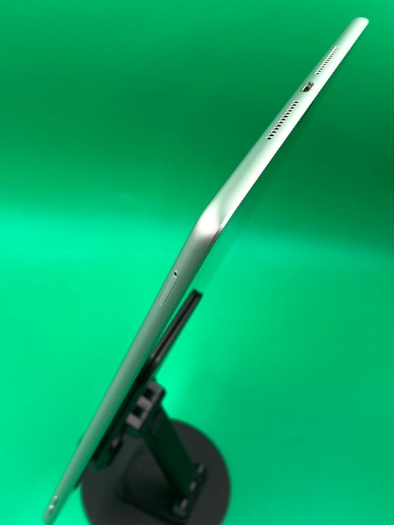 �����ʡ� ������ iPad ��9���� Wi-Fi+Cellular 64GB SIM�ե꡼
