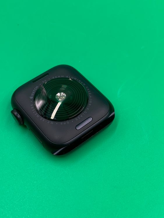 Apple Watch SE 2 ߥ˥ 40mm GPS ߥåɥʥ