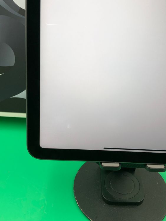 �����礤���� iPad Air ��5���� M1 Wi-Fi 256GB ��������89%