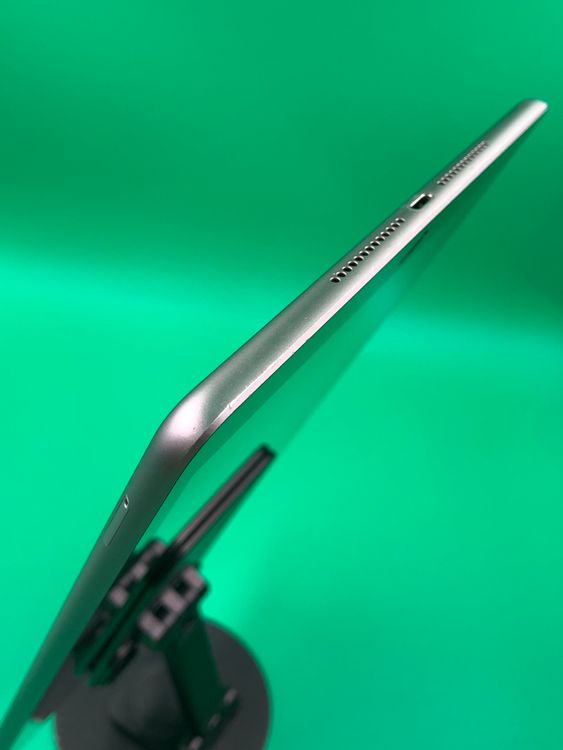 ���礤���� iPad ��6���� Cellular 128GB SIM�ե꡼ ��������76% au ��