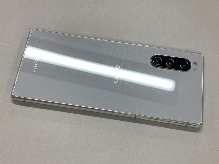 ����� Xperia 5 64GB ���졼 SIM�ե꡼ ���������ɹ� KDDI ��