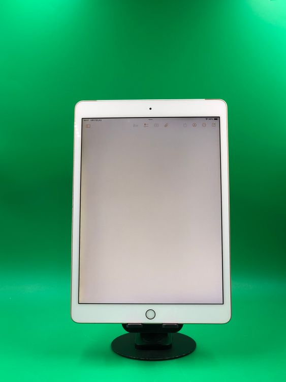 ���Хåƥ꡼���� iPad ��7���� Wi-Fi+Cellular 32GB ������� KDDI ��