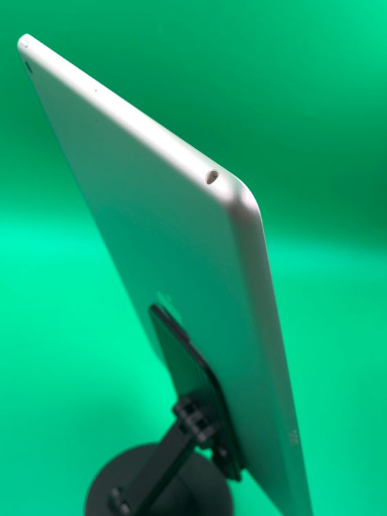 �������� iPad ��8���� Wi-Fi 32GB ����С� ��������77%