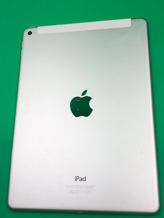 ������ iPad Air ��2���� Wi-Fi + Cellular 64GB ����С� KDDI��
