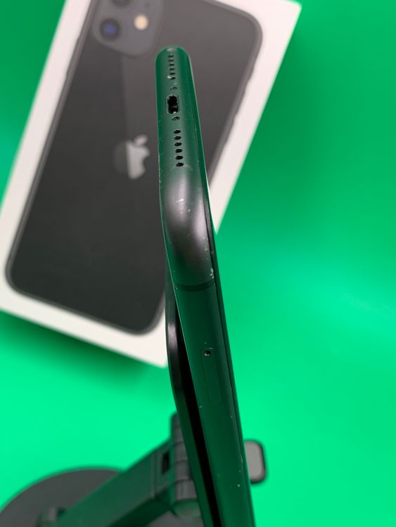 ���ѥͥ롦�Хåƥ꡼���� iPhone 11 64GB �֥�å� SIM�ե꡼