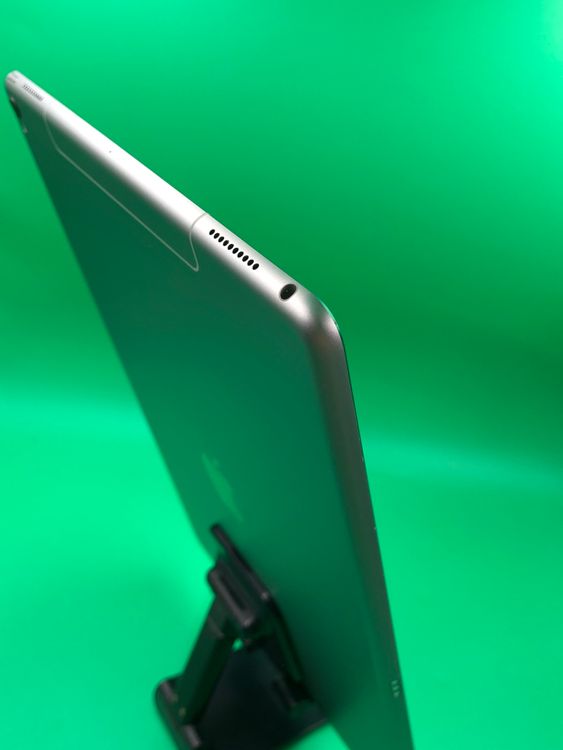 ������ iPad Pro 12.9����� ��2���� Wi-Fi+Cellular  64GB H3