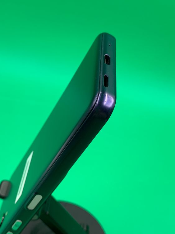 �����礤���� BASIO active 64GB �ͥ��ӡ� SIM�ե꡼ KDDI ��