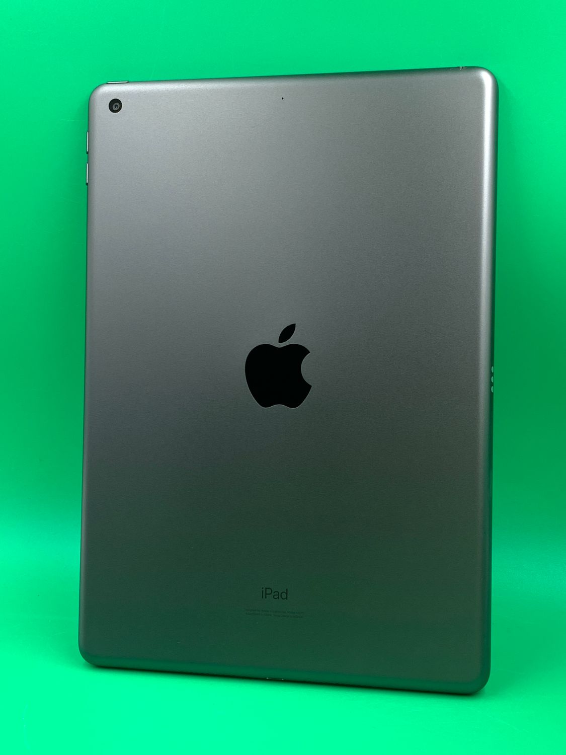 ムスビー｜☆美品 iPad 第8世代 Wi-Fi 128GB MYLD2J/A スペースグレイ