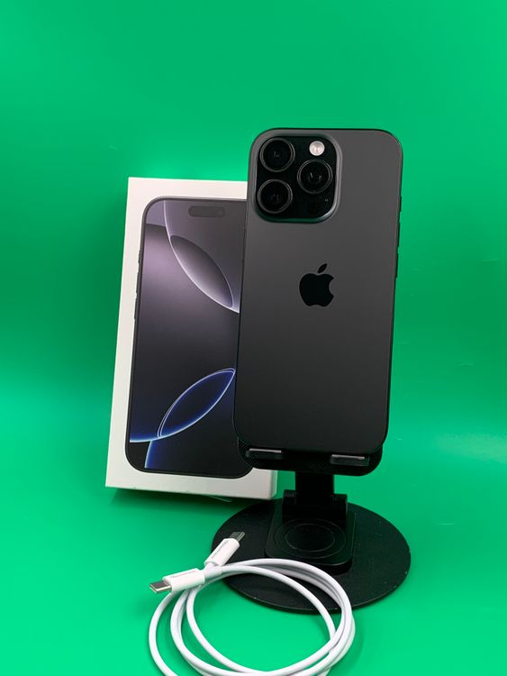 ������ iPhone 16 Pro 256GB �֥�å������˥��� SIM�ե꡼ au ��