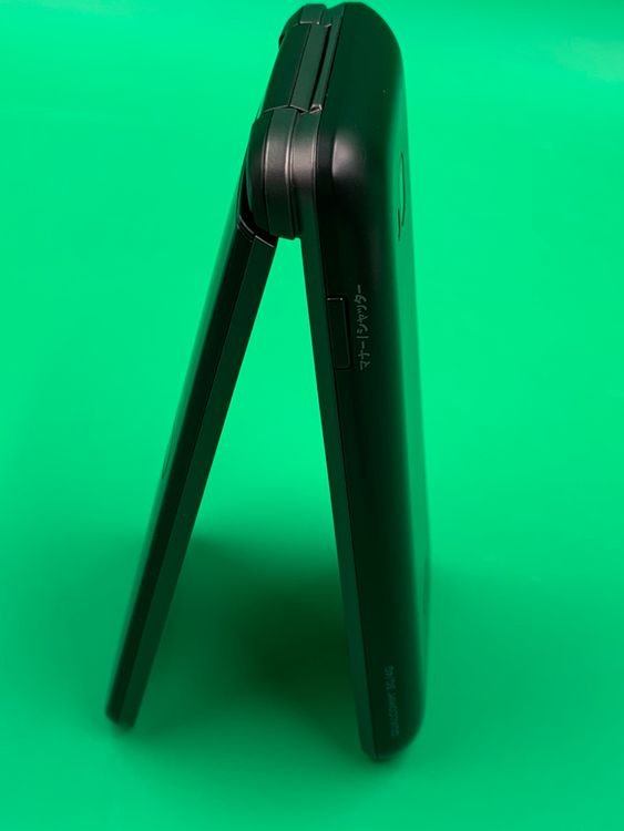 �����礤���� GRATINA KYF39 8GB �֥�å� SIM�ե꡼ KDDI ��