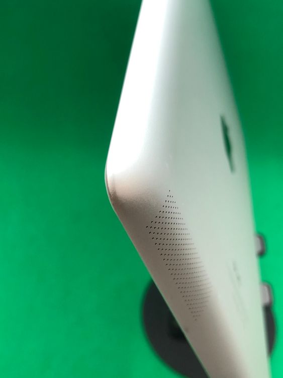 礤 iPad 4 Retina Wi-Fi 32GB White