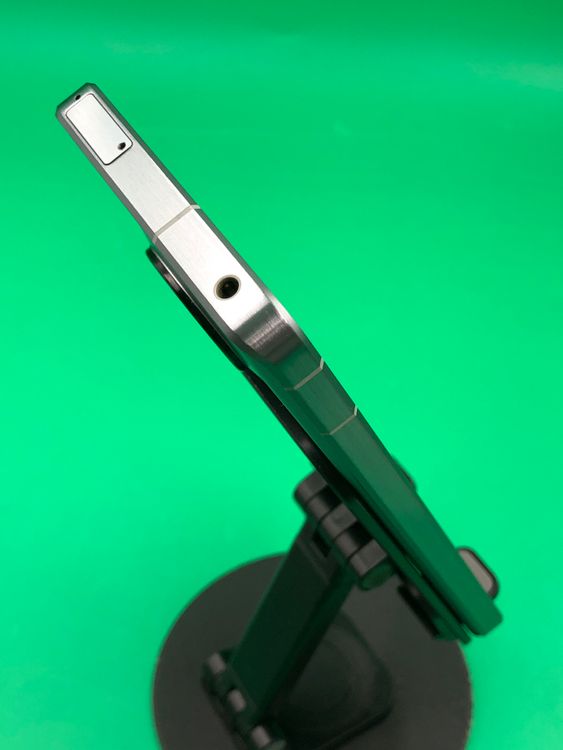 �����礤���� AQUOS R7 256GB ����С� SIM�ե꡼ Softbank ��