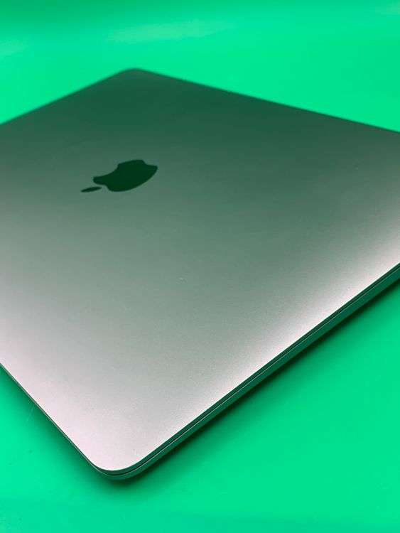 ����� MacBook Air 13����� 2020ǯ i3 8GB 256GB ������������
