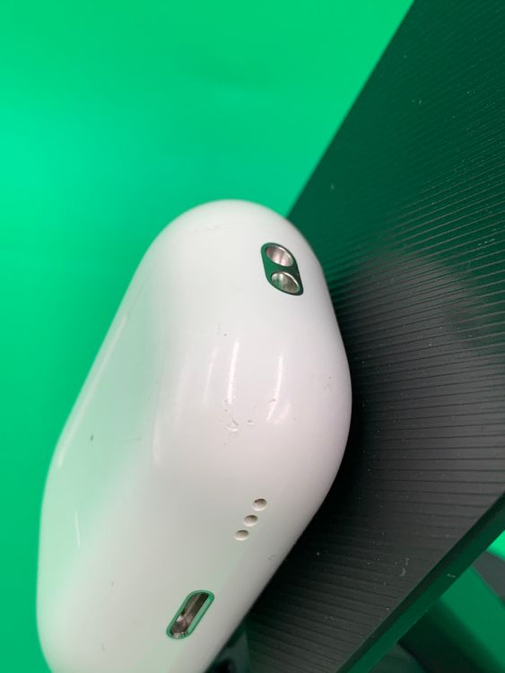 ����� AirPods Pro ��2���� Lightning ���������ɹ� �ۥ磻��