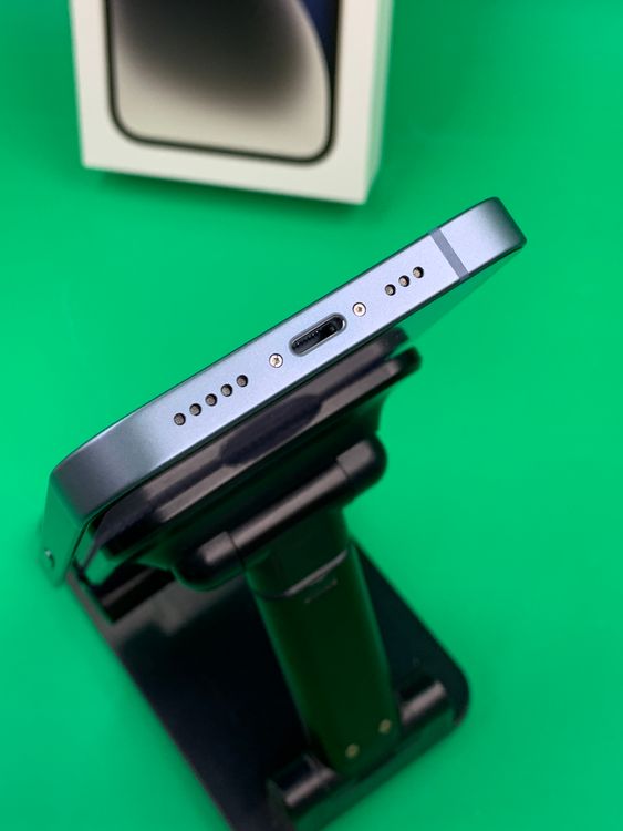 ������ iPhone14 128GB �֥롼 ��������95% SoftBank ��