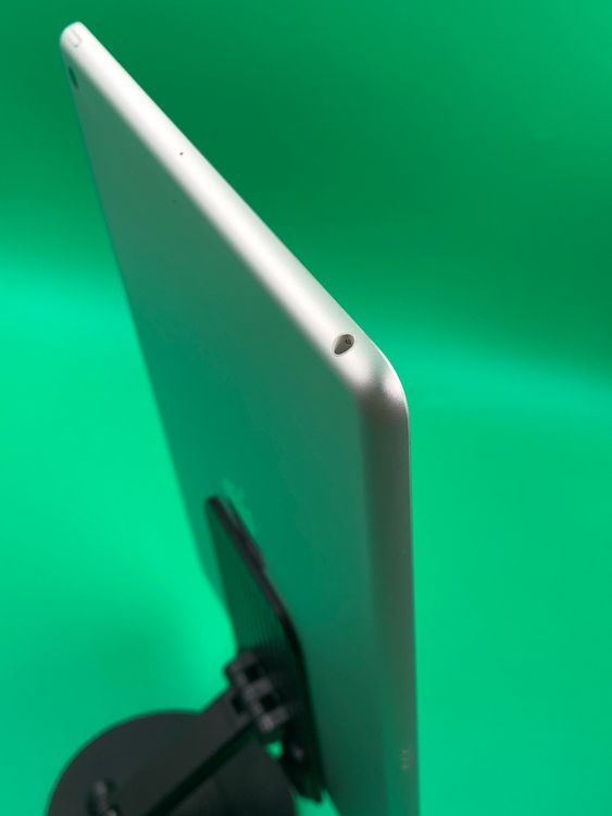 �������� iPad ��8����  Wi-Fi 32GB ����С� ��������78% MYLA2J/A