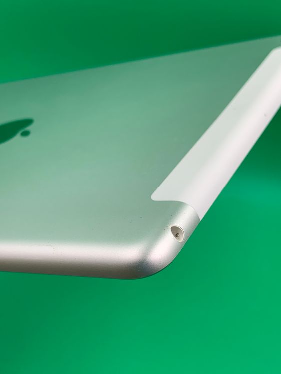 ���������� iPad ��9���� Wi-Fi+Cellular 64GB SIM�ե꡼ ����С� H2