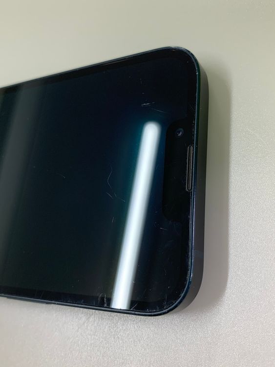 ����� iPhone 13 128GB SIM�ե꡼ ��������90% �ʰ�SIM�� docomo