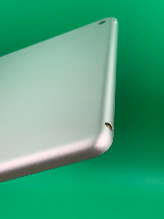 ������ iPad ��8���� Wi-Fi 32GB ��������80% MYLA2J/A ����С�