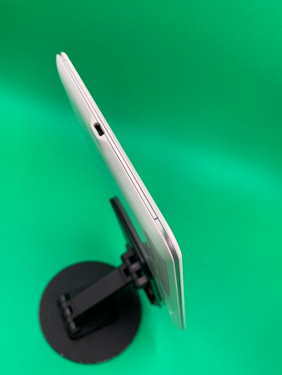 ������ Qua tab 01 16GB ���������ɹ� KYT31 �ۥ磻�� ��� ������
