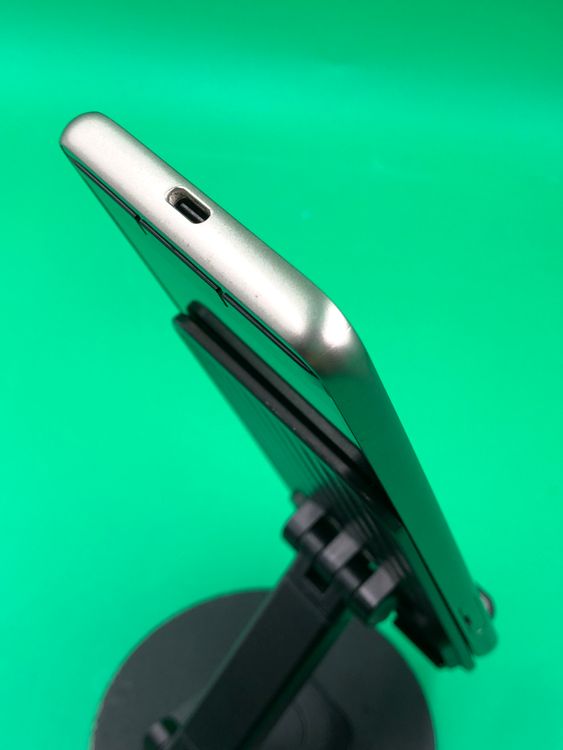 �����礤���� BASIO4 32GB SIM�ե꡼ ���������ɹ� KDDI ��