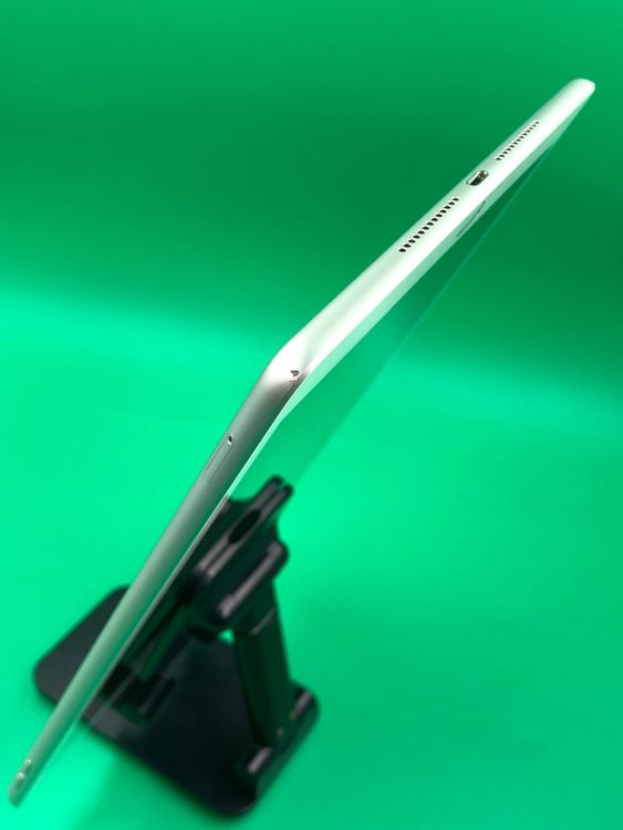 ����� iPad ��7���� Wi-Fi+Cellular 32GB SIM�ե꡼ au ��