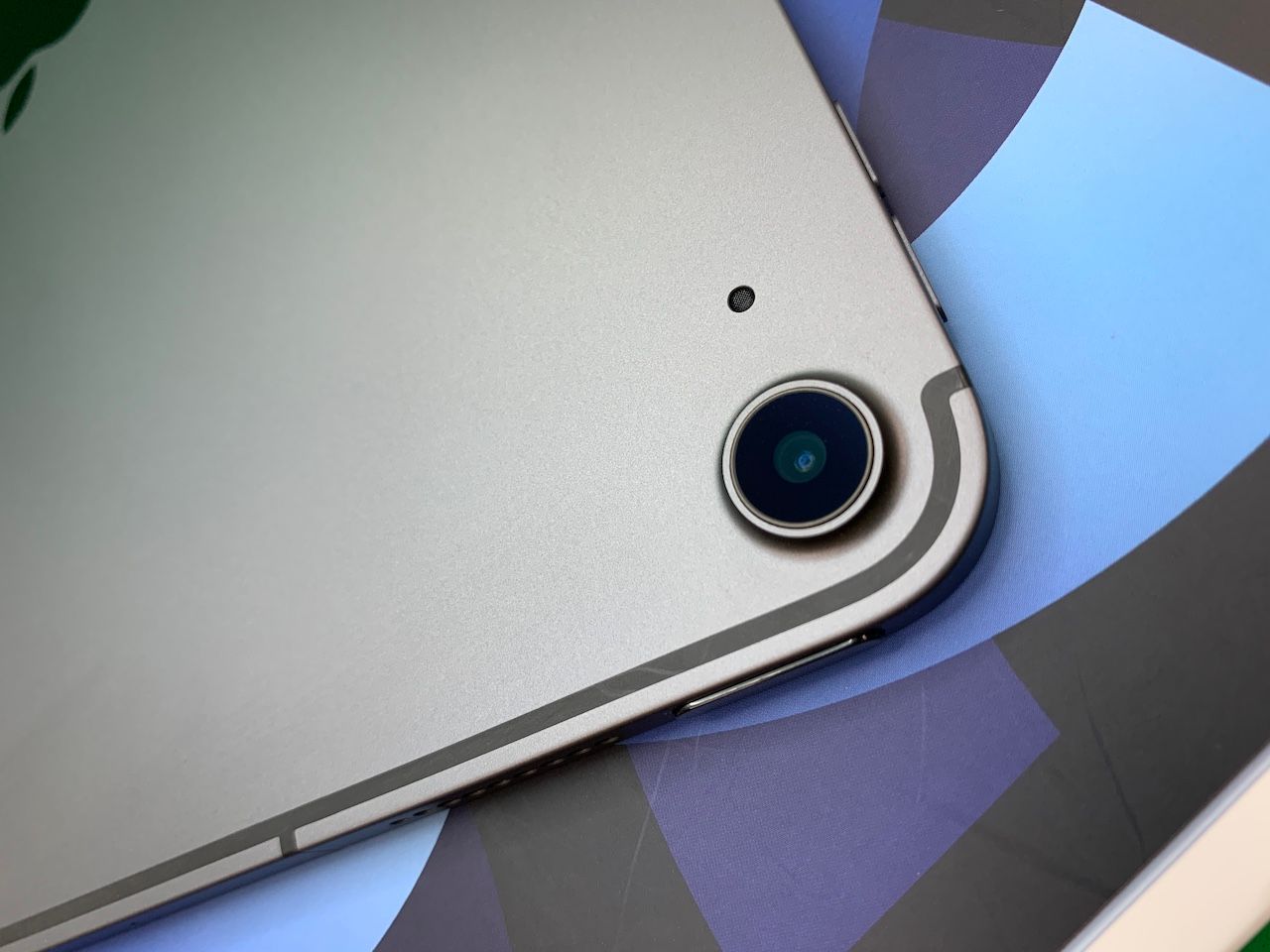 ムスビー｜iPad Air 第4世代 Wi-Fi+Cellular 256GB SIMフリー SoftBank 