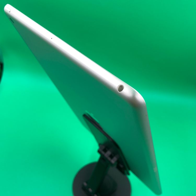 ������ iPad ��8���� Wi-Fi 32GB ����С� MYLA2 J/A