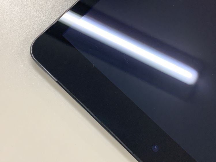 �����礤���� iPad ��9���� Wi-Fi+Cellular 64GB ��������96%