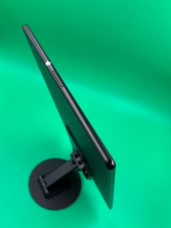 ���������� Xperia Z4 Tablet 32GB �֥�å� ���������ɹ� KDDI ��