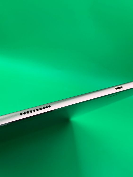  iPad Pro 12.9 2 Wi-Fi+Cellular 64GB