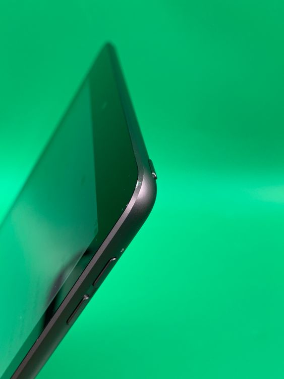 ����� iPad ��9���� Wi-Fi 64GB ���ڡ������졼